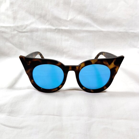 Le Specs Flashy Cat-Eye Tortoiseshell Blue Lens Sunglasses - Picture 3 of 10